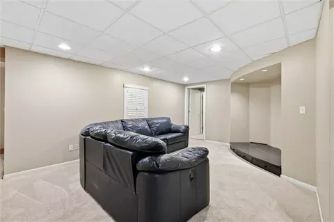 Living - 528 NE Bordner Dr, Lees Summit, MO 64086 photo 4 of 5