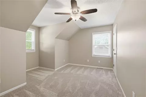 Bedroom - 528 NE Bordner Dr, Lees Summit, MO 64086 photo 7 of 9