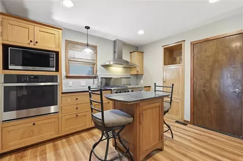 Kitchen - 528 NE Bordner Dr, Lees Summit, MO 64086 photo 1 of 3