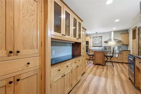 Kitchen - 528 NE Bordner Dr, Lees Summit, MO 64086 photo 3 of 3