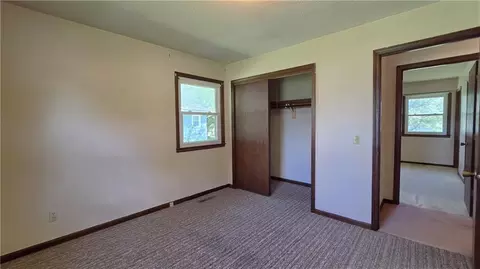 Bedroom - 609 Park St, Lathrop, MO 64465 photo 4 of 8