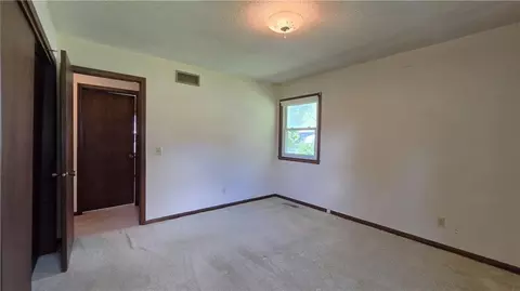 Bedroom - 609 Park St, Lathrop, MO 64465 photo 8 of 8