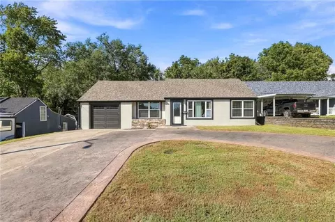 3306 Hagemann St, Kansas City, KS 66106