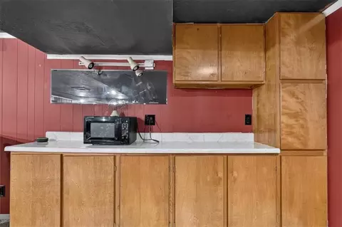Kitchen - 3800 S Drumm Ave, Independence, MO 64055 photo 5 of 5