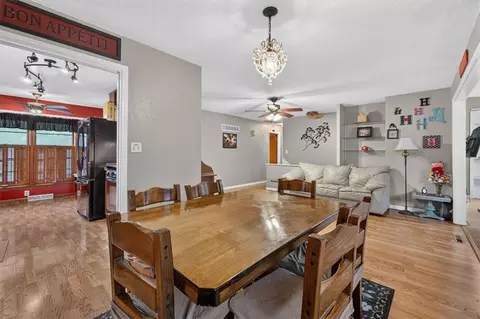 Dining - 3800 S Drumm Ave, Independence, MO 64055 photo 3 of 4