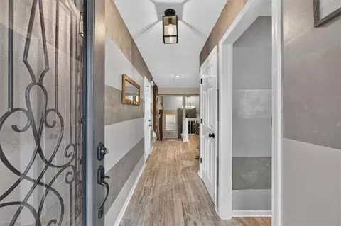 Entry Way - 253 NEdgewater Dr, Lees Summit, MO 64064 photo 1 of 7