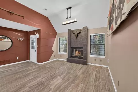 Living - 253 NEdgewater Dr, Lees Summit, MO 64064 photo 4 of 6