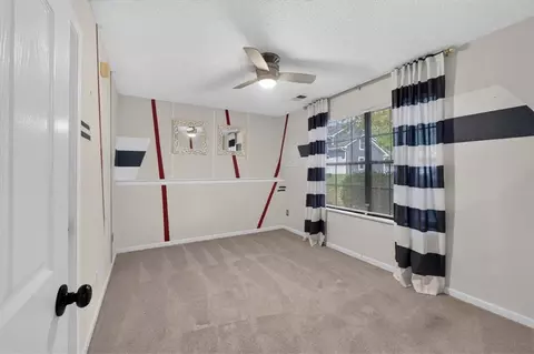 Bedroom - 253 NEdgewater Dr, Lees Summit, MO 64064 photo 1 of 7