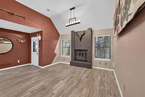 Living - 253 NEdgewater Dr, Lees Summit, MO 64064 photo 3 of 6