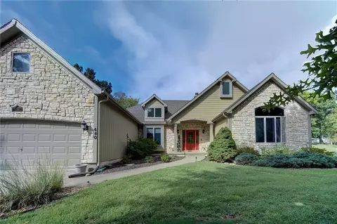 640 S 80 St, Kansas City, KS 66111