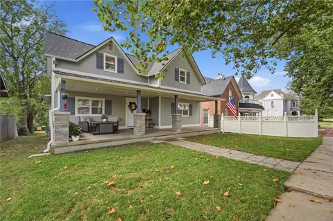 107 E Wea St, Paola, KS 66071