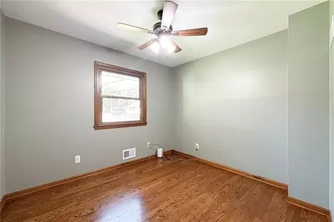 Bedroom - 15706 E 44th Ter, Independence, MO 64055 photo 1 of 4