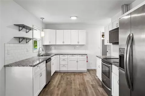 Kitchen - 14601 E 39th St, Independence, MO 64055 photo 1 of 1