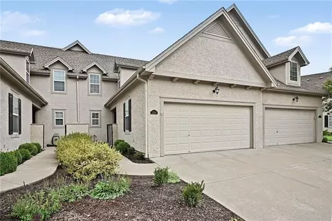 2118 NE 107th Ter, Kansas City, MO 64155