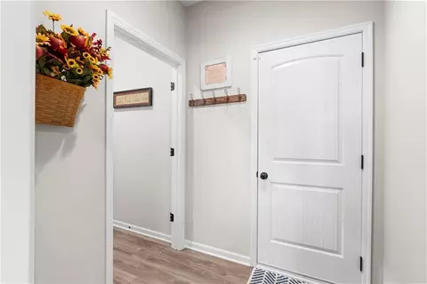 Entry Way - 1406 SW 8th Ter, Oak Grove, MO 64075 photo 7 of 9
