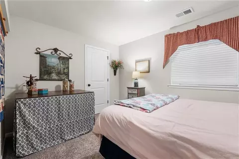Bedroom - 1406 SW 8th Ter, Oak Grove, MO 64075 photo 4 of 5