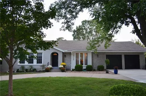 12730 Overbrook Rd, Leawood, KS 66209