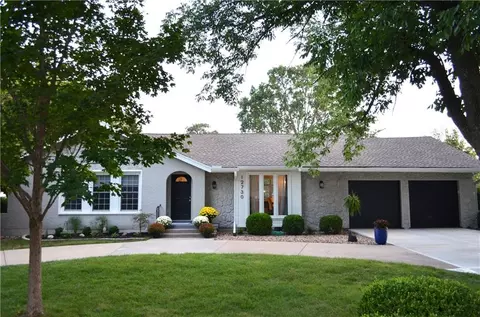 12730 Overbrook Rd, Leawood, KS 66209