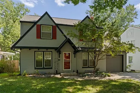 7411 Campbell St, Kansas City, MO 64131
