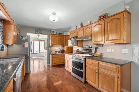 Kitchen - 907 N 5th St, Drexel, MO 64742 photo 2 of 5