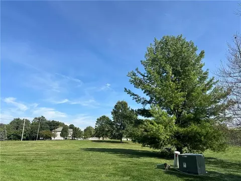 4524 83 Rd Ter, Kansas City, MO 64119