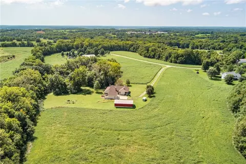View/Area - 25205 E Blue Mills Rd, Independence, MO 64058 photo 3 of 6