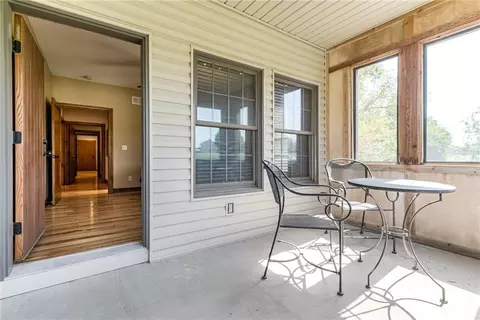 Exterior - 25205 E Blue Mills Rd, Independence, MO 64058 photo 12 of 15