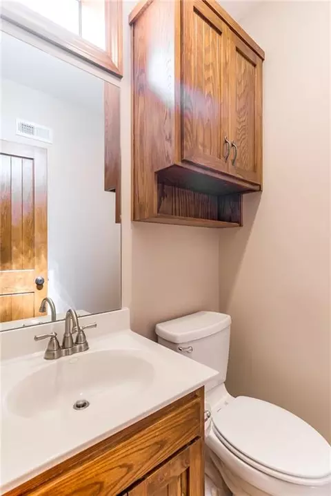 Bath - 25205 E Blue Mills Rd, Independence, MO 64058 photo 5 of 7
