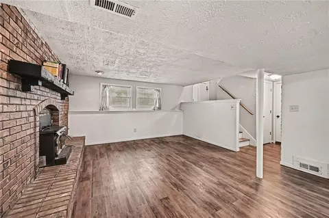 Living - 17009 E 3rd Ter, Independence, MO 64056 photo 5 of 5