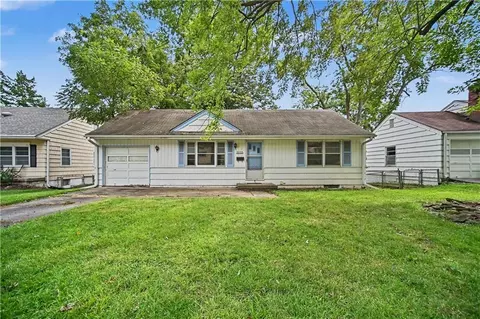 5733 Dearborn St, Mission, KS 66202