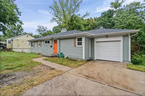 4715 Cleveland Ave, Kansas City, KS 66104