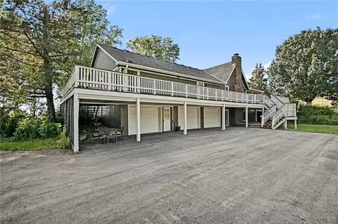 Exterior - 2806 E 215th St, Belton, MO 64012 photo 13 of 18