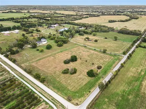 View/Area - 2806 E 215th St, Belton, MO 64012 photo 6 of 10
