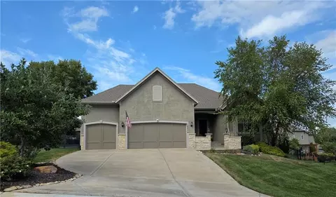 18804 99th St, Lenexa, KS 66220