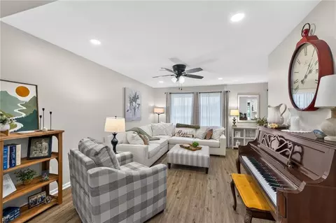 Living - 1104 NE Oak Tree Dr, Lees Summit, MO 64086 photo 1 of 6
