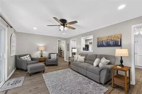 Living - 1104 NE Oak Tree Dr, Lees Summit, MO 64086 photo 6 of 6