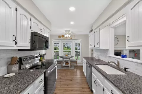 Kitchen - 1104 NE Oak Tree Dr, Lees Summit, MO 64086 photo 1 of 3