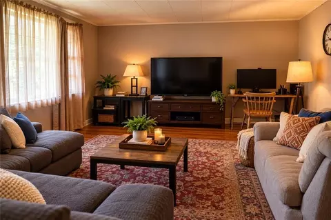 Living - 1304 S 8th St, Atchison, KS 66002 photo 1 of 2