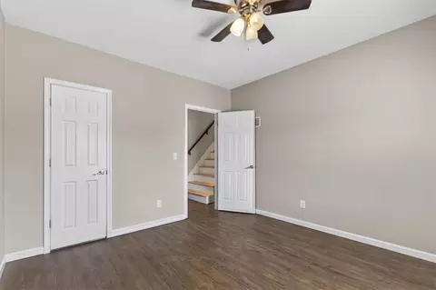 Bedroom - 100 E South Ave, Belton, MO 64012 photo 11 of 13