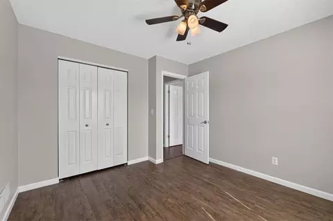 Bedroom - 100 E South Ave, Belton, MO 64012 photo 3 of 13