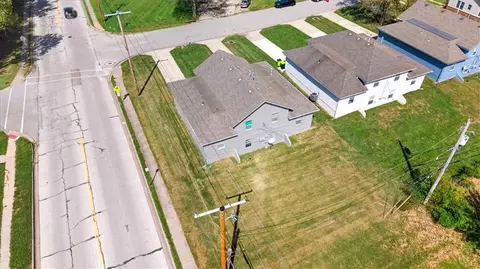 View/Area - 100 E South Ave, Belton, MO 64012 photo 3 of 4