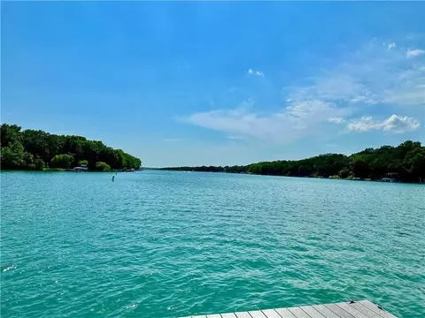 6 Misty Ln, Lacygne, KS 66040
