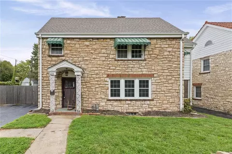 429 N Van Brunt Blvd, Kansas City, MO 64123