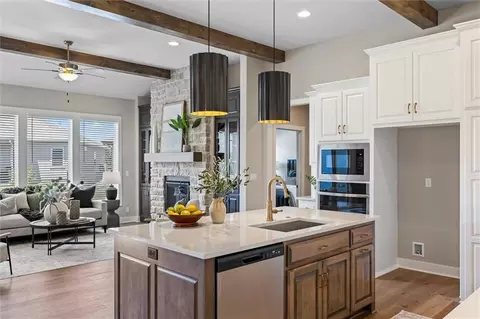 Kitchen - 15382 162nd St, Olathe, KS 66062 photo 2 of 8
