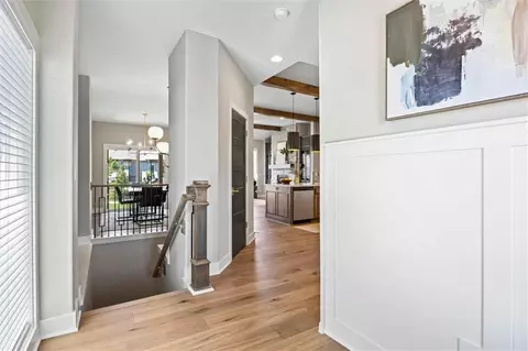 Entry Way - 15382 162nd St, Olathe, KS 66062 photo 2 of 3