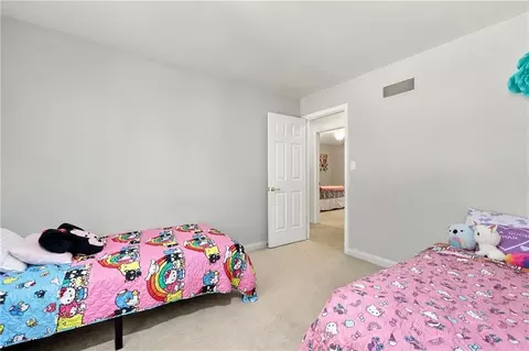 Bedroom - 900 SW Murray Rd, Lees Summit, MO 64081 photo 4 of 7