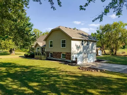 Exterior - 14806 E 200th St, Peculiar, MO 64078 photo 6 of 6