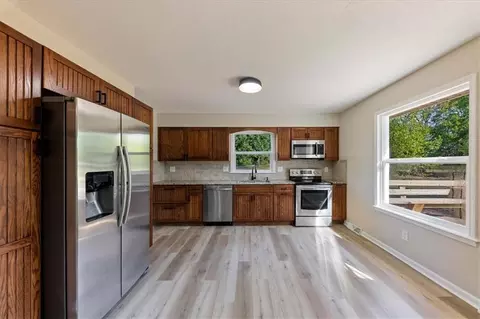 Kitchen - 14806 E 200th St, Peculiar, MO 64078 photo 1 of 2