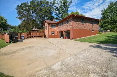 Exterior - 18705 E Independence Ave, Independence, MO 64056 photo 7 of 17