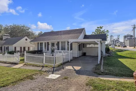 Other - 102 S Chestnut St, Cameron, MO 64429 photo 3 of 14